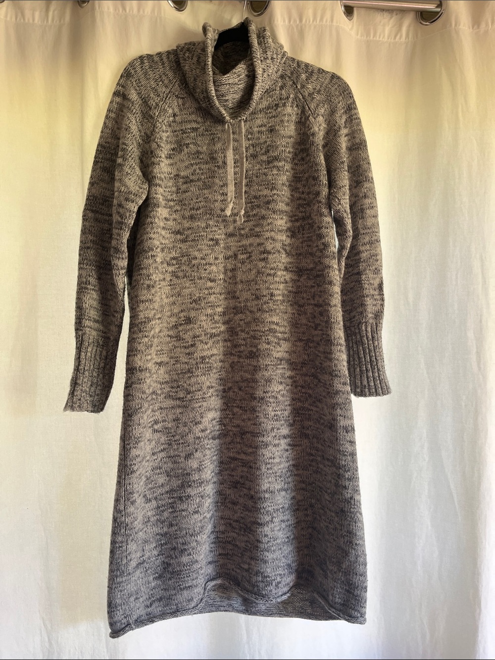 Athleta Marled Grey Long-Sleeve Knit Dress